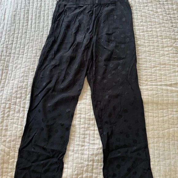 Gorman Set- Polka Dot Women's Silk in black - Picture 2 of 6